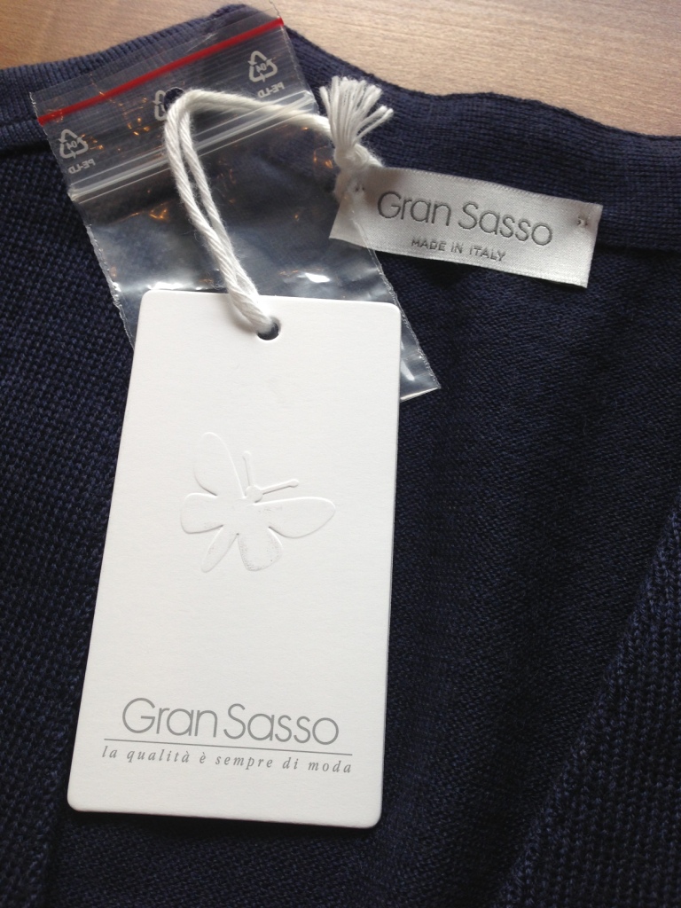 Gran Sasso（グランサッソ）のハイゲージウール・ニットジレ②